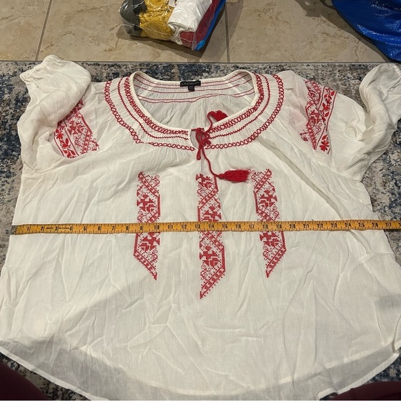 Lane Bryant White & Red Bavarian Embroidered Tunic Size 18/20 - Picture 8 of 10